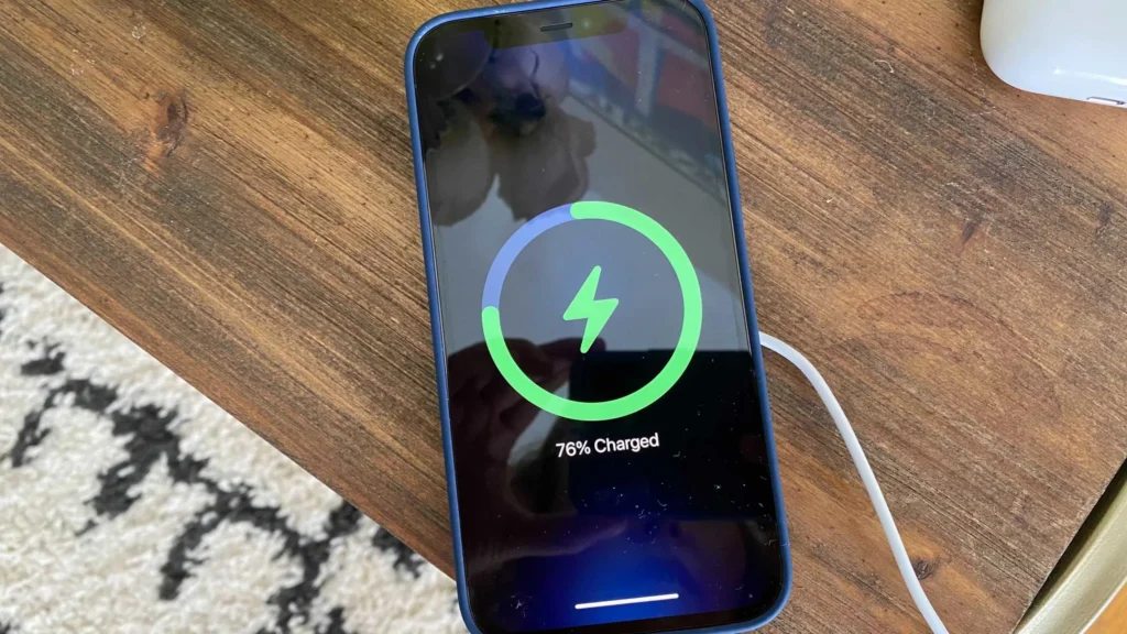 Charging Android Phones with a Built-In Wireless Charging Feature